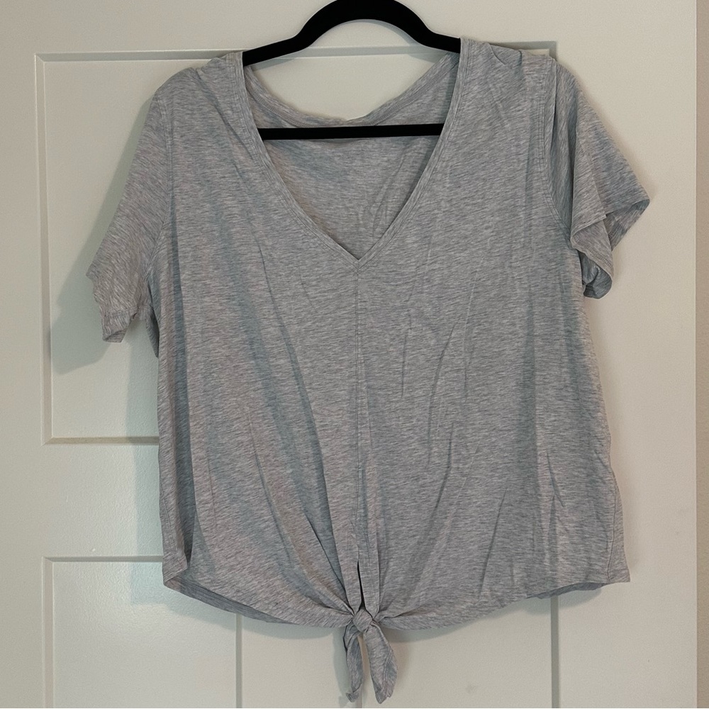 Lulu lemon gray crop top with tie